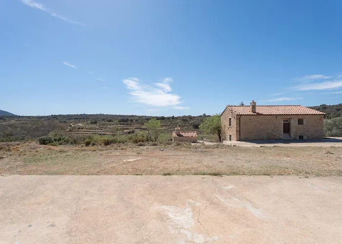 Antiga Escola Pla Del Sabater